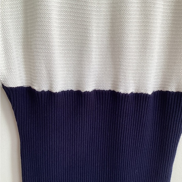 Belldini Sleeveless navy blue and white top in XL - Picture 4 of 5